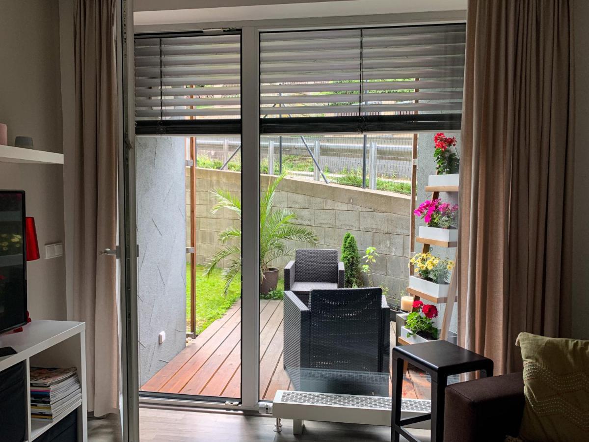 Jezerni Apartman S Terasou A Saunou V Lakepark Residence ด็อคซี ภายนอก รูปภาพ